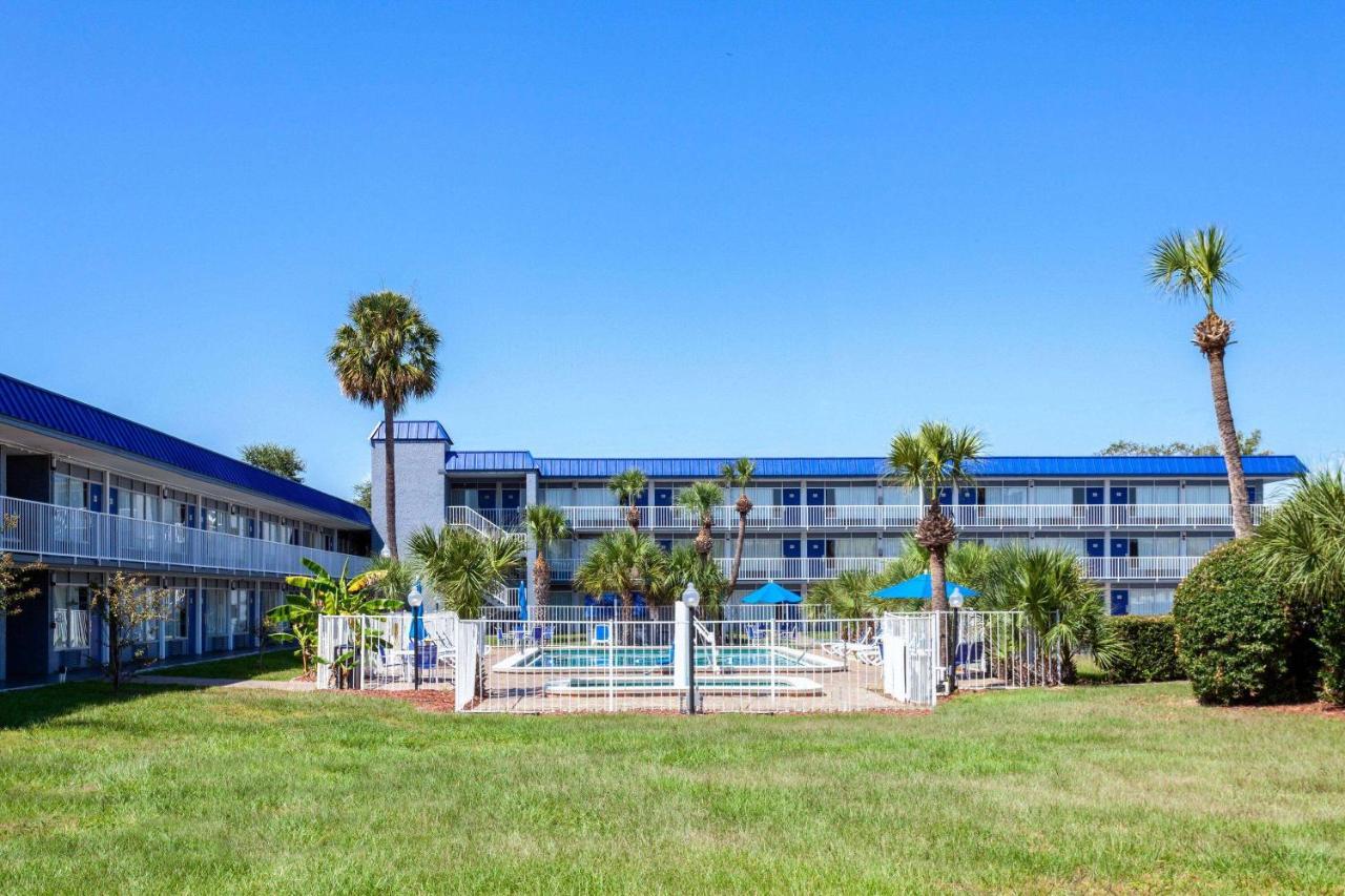Days Inn By Wyndham Orlando Downtown Экстерьер фото