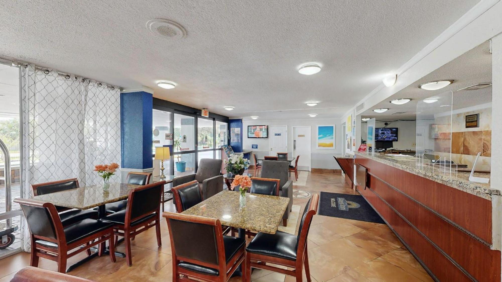 Days Inn By Wyndham Orlando Downtown Экстерьер фото