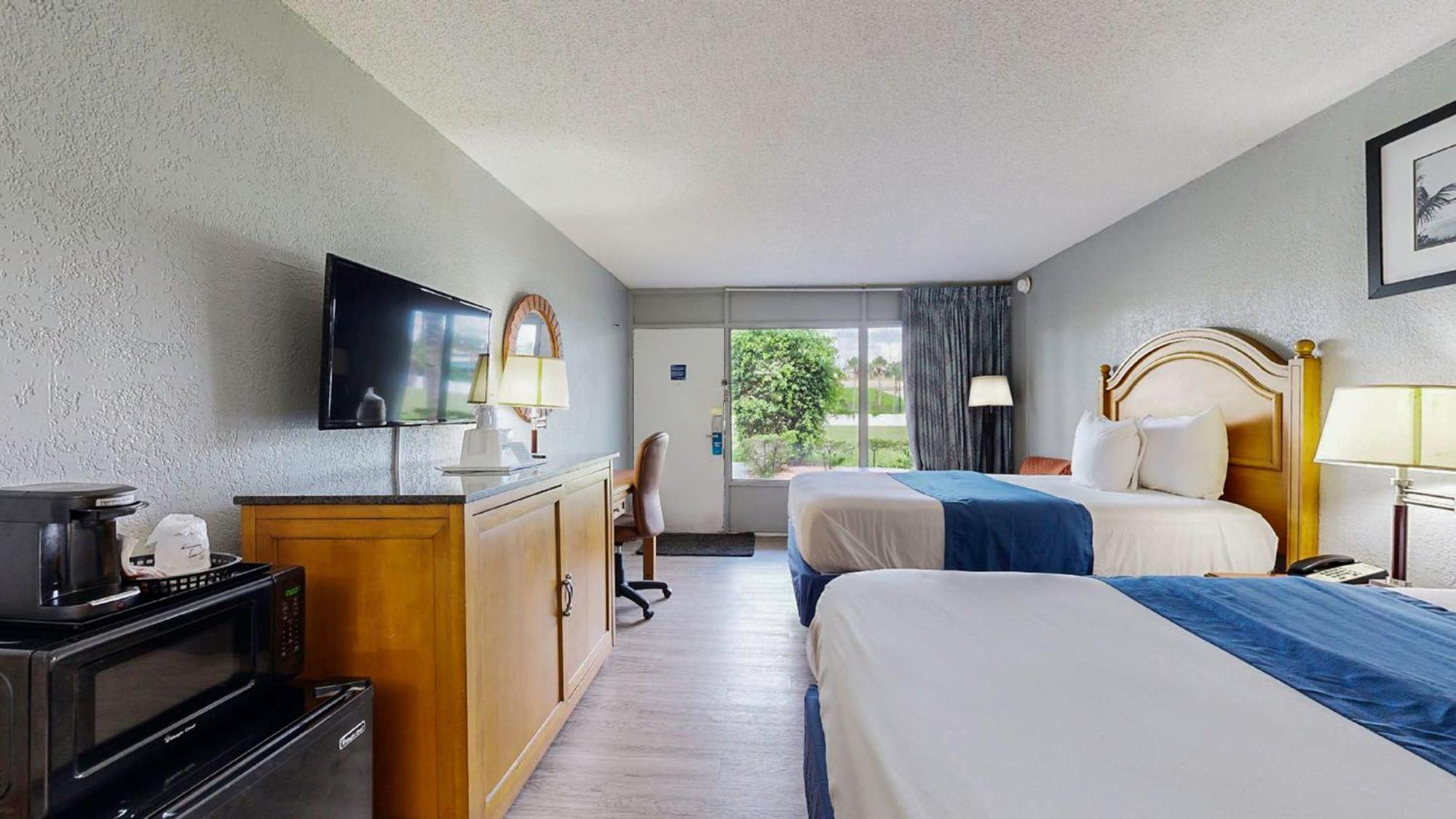Days Inn By Wyndham Orlando Downtown Экстерьер фото
